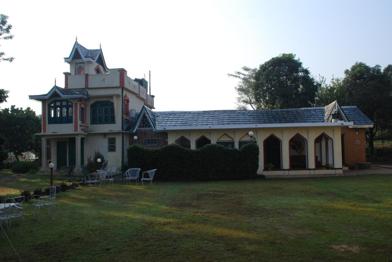 Welcomheritage Judges Court カングラ エクステリア 写真