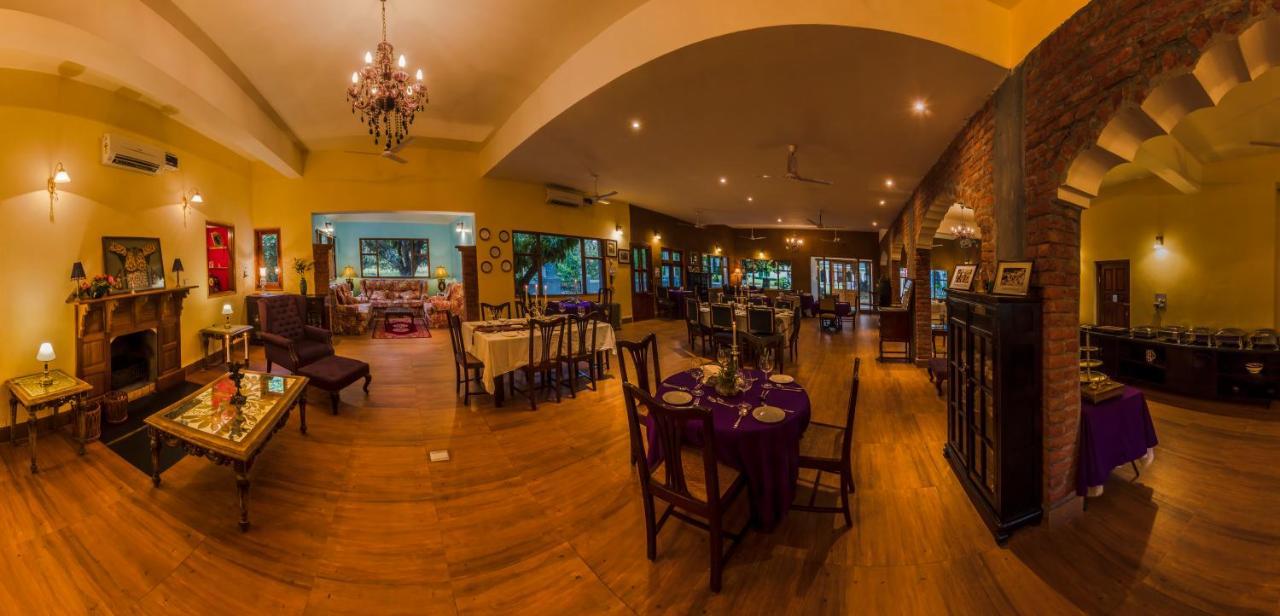 Welcomheritage Judges Court カングラ エクステリア 写真