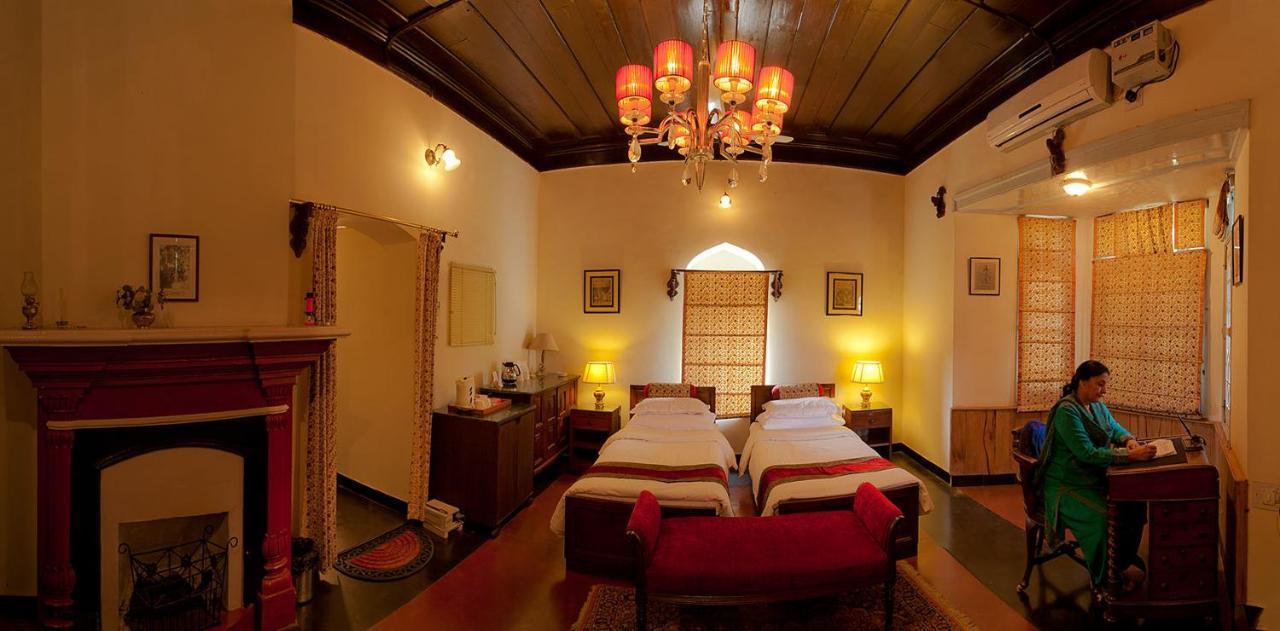 Welcomheritage Judges Court カングラ エクステリア 写真